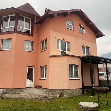 Apartmán Domashnya Oselya Verchovyna Exteriér fotografie