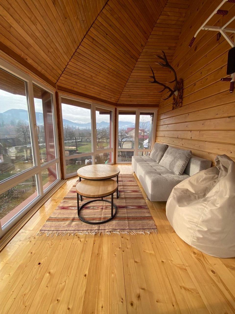 Apartmán Domashnya Oselya Verchovyna Exteriér fotografie