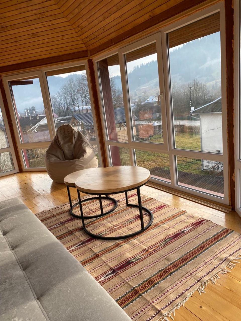 Apartmán Domashnya Oselya Verchovyna Exteriér fotografie