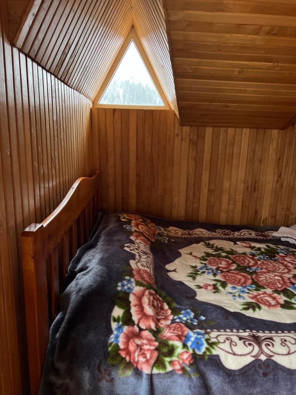 Apartmán Domashnya Oselya Verchovyna Exteriér fotografie