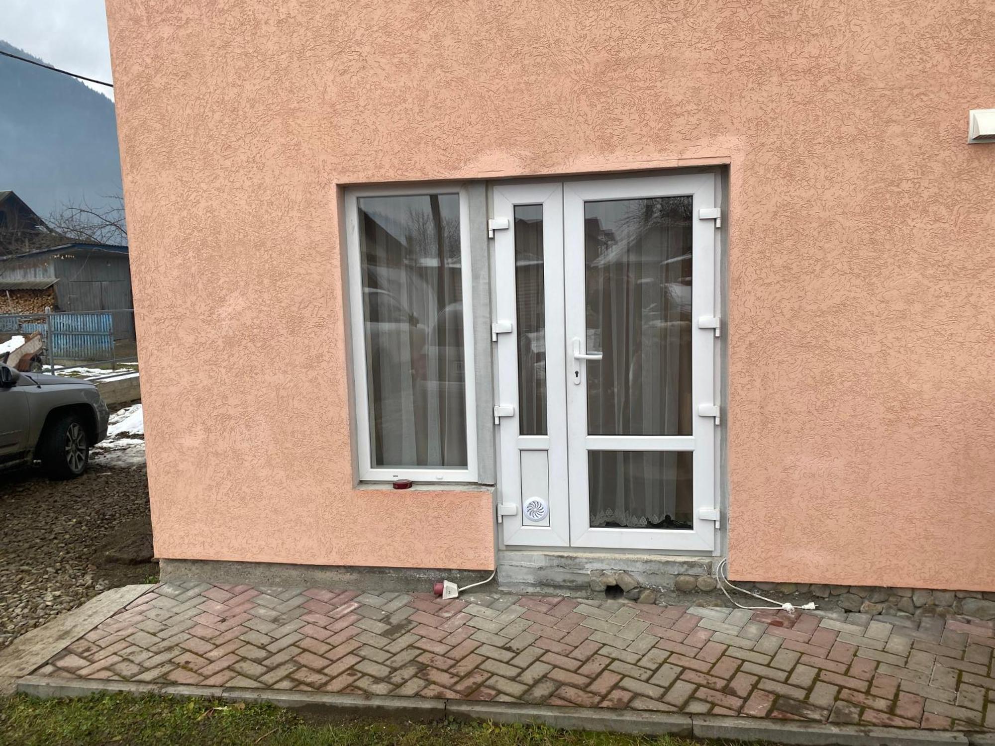 Apartmán Domashnya Oselya Verchovyna Exteriér fotografie