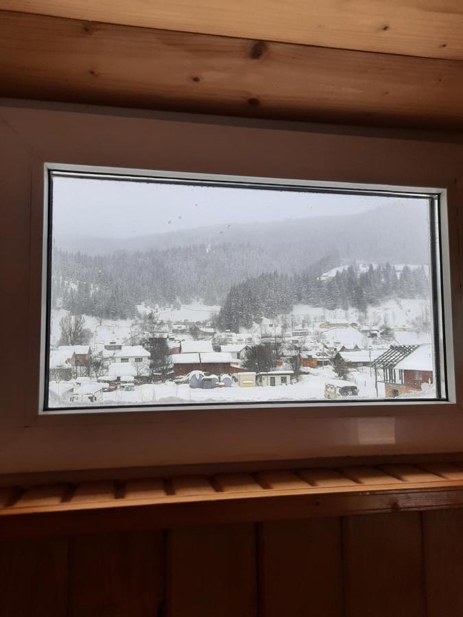Apartmán Domashnya Oselya Verchovyna Exteriér fotografie