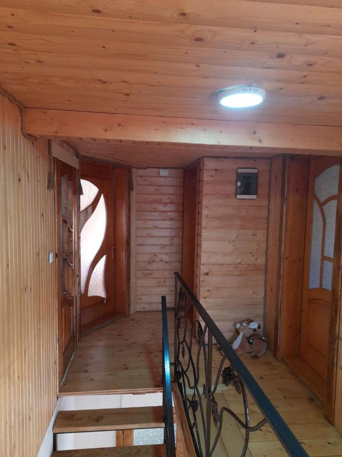 Apartmán Domashnya Oselya Verchovyna Exteriér fotografie